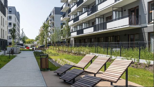 Mieszkanie 4-pokojowe Warszawa Kamionek, ul. Żupnicza. Zdjęcie 1