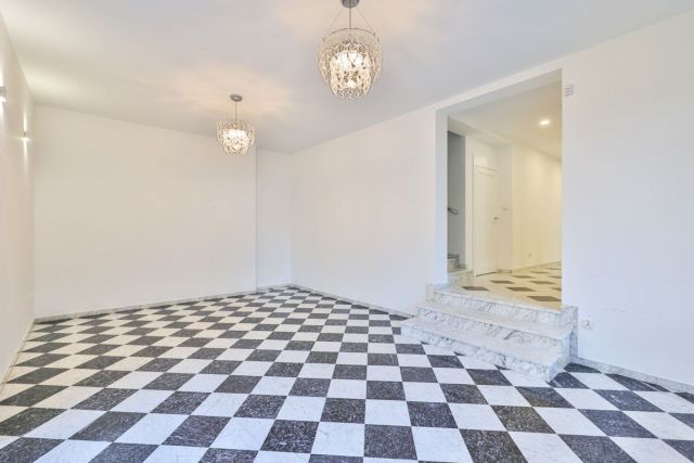 dom wolnostojący, 8 pokoi Warszawa Wilanów, ul. Królowej Marysieńki. Zdjęcie 6