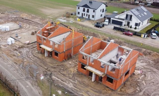 bliźniak, 4 pokoje Siekierki Wielkie, ul. Zacisze. Zdjęcie 5