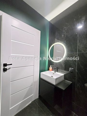 dom wolnostojący, 4 pokoje Jedlina-Zdrój. Zdjęcie 11