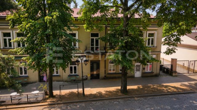 kamienica, 13 pokoi Rzeszów, ul. Reformacka. Zdjęcie 4
