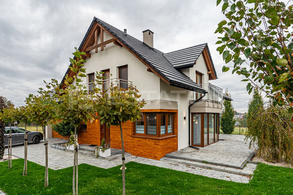 dom wolnostojący, 6 pokoi Rzeszów Budziwój, ul. Budziwojska. Zdjęcie 3