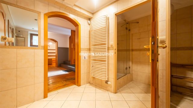 dom wolnostojący, 13 pokoi Kraków Prądnik Czerwony, ul. Pocieszka. Zdjęcie 15