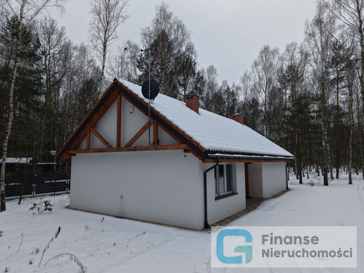 dom wolnostojący, 3 pokoje Borowiny. Zdjęcie 26