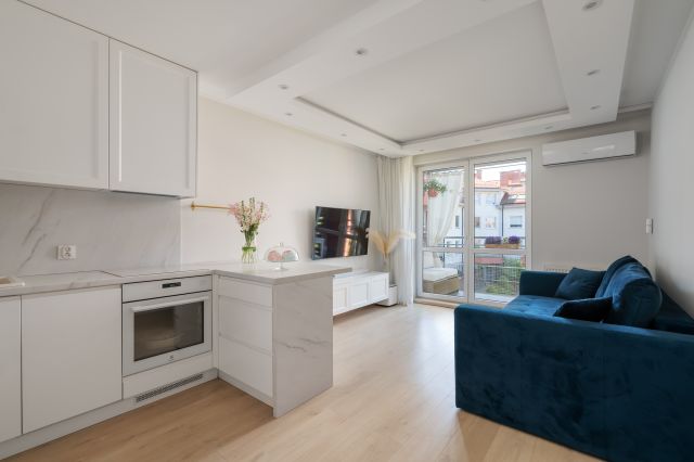 Mieszkanie 3-pokojowe Wrocław Grabiszyn, ul. Racławicka. Zdjęcie 1