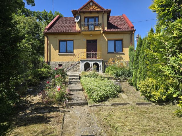 dworek, 3 pokoje Myślenice, ul. Marii Konopnickiej. Zdjęcie 1