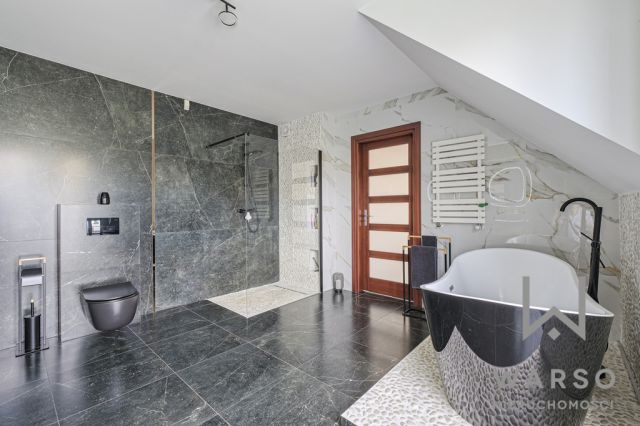 dom wolnostojący, 7 pokoi Mysiadło. Zdjęcie 13