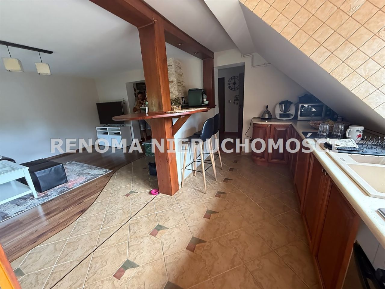 Mieszkanie 4-pokojowe Szczawno-Zdrój. Zdjęcie 5