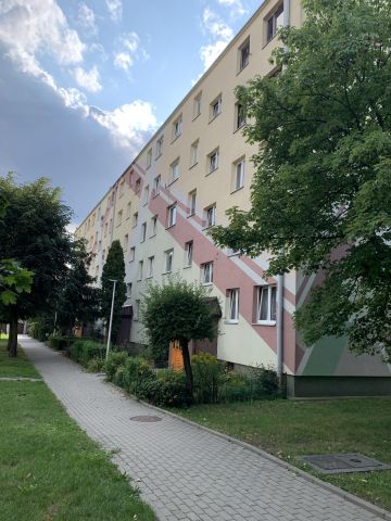 Mieszkanie 3-pokojowe Kutno Kościuszków, Sowińskiego. Zdjęcie 1