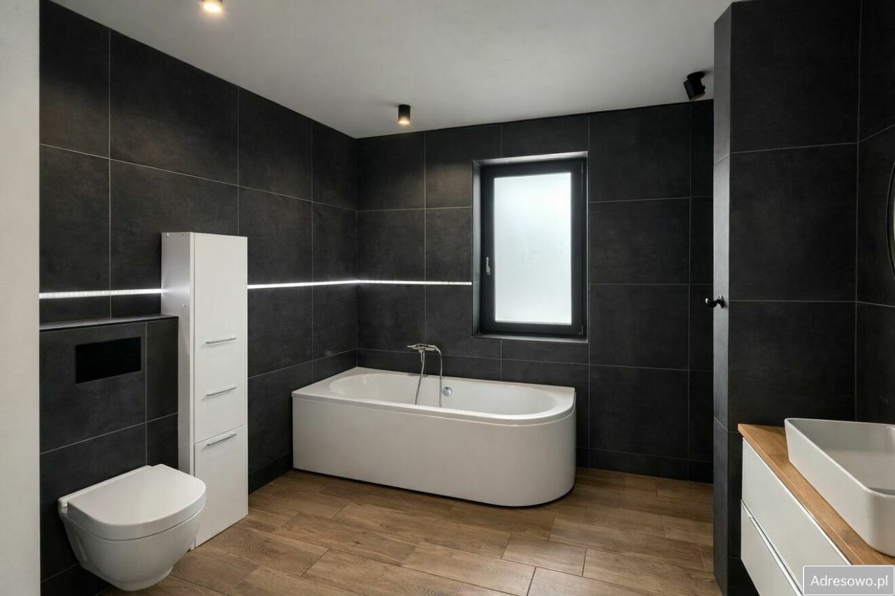 dom wolnostojący, 4 pokoje Sienno. Zdjęcie 7