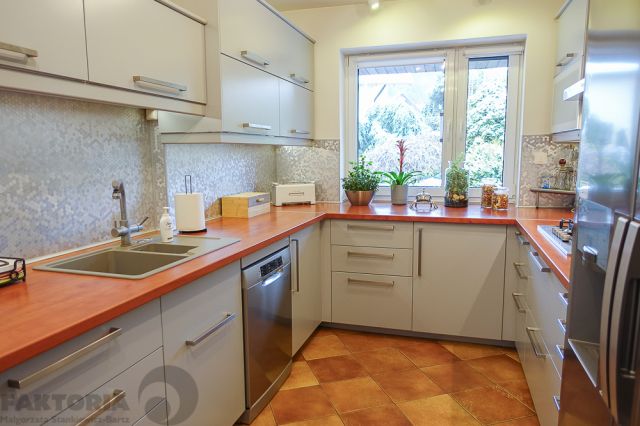 dom wolnostojący, 5 pokoi Bezrzecze. Zdjęcie 39