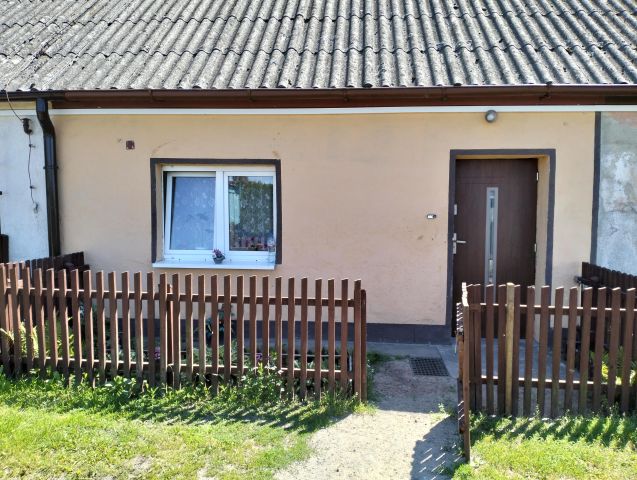 Mieszkanie 2-pokojowe Oporówek. Zdjęcie 1