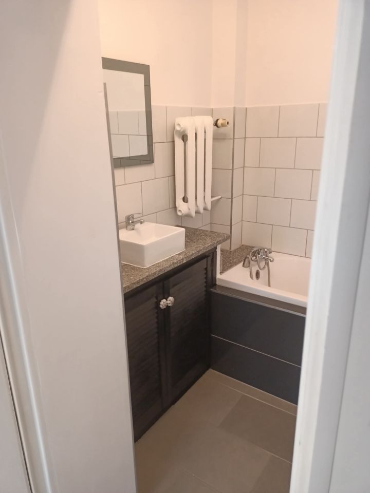 Mieszkanie 3-pokojowe Jawor. Zdjęcie 6