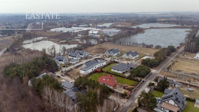 bliźniak, 5 pokoi Adamów. Zdjęcie 14