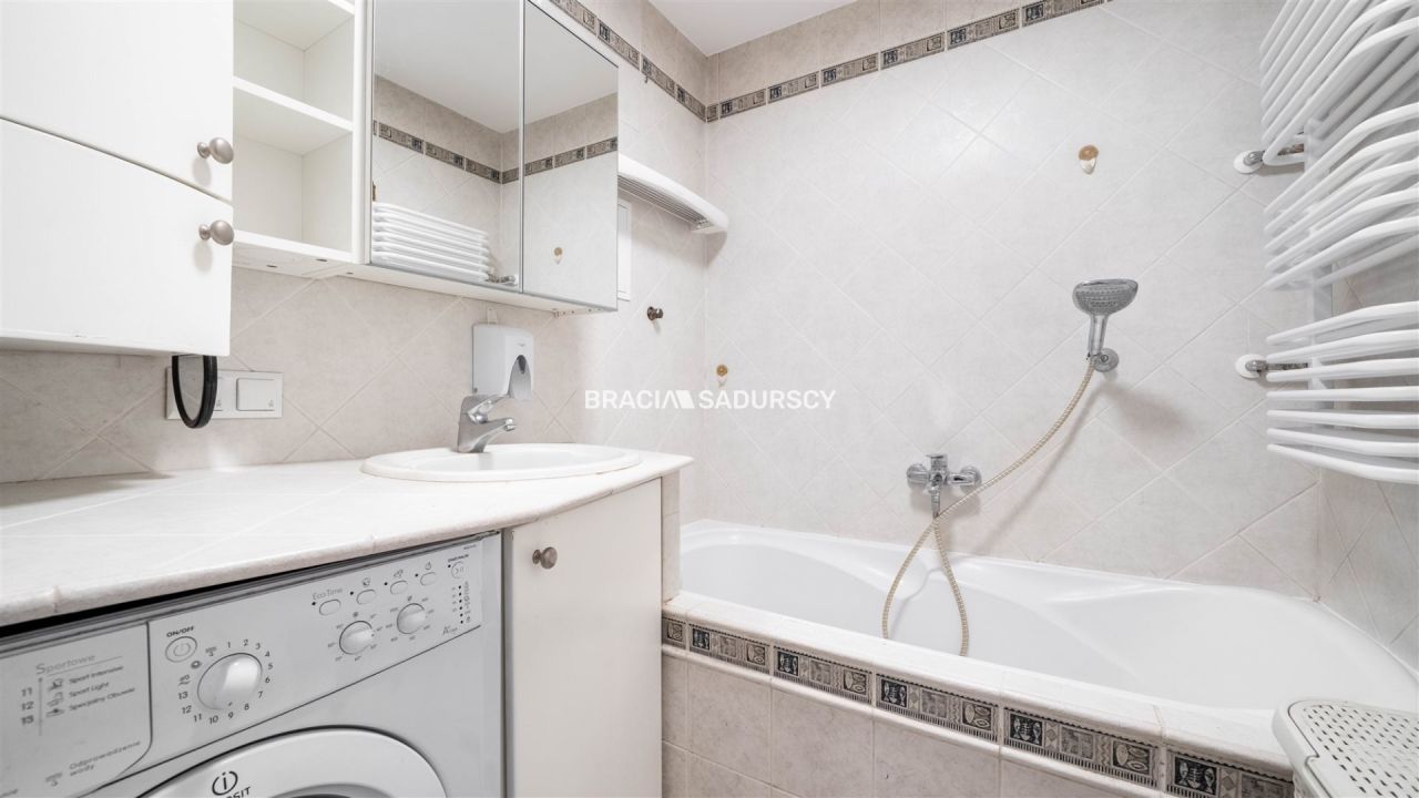 Mieszkanie 4-pokojowe Kraków Krowodrza, ul. Krowoderskich Zuchów. Zdjęcie 21