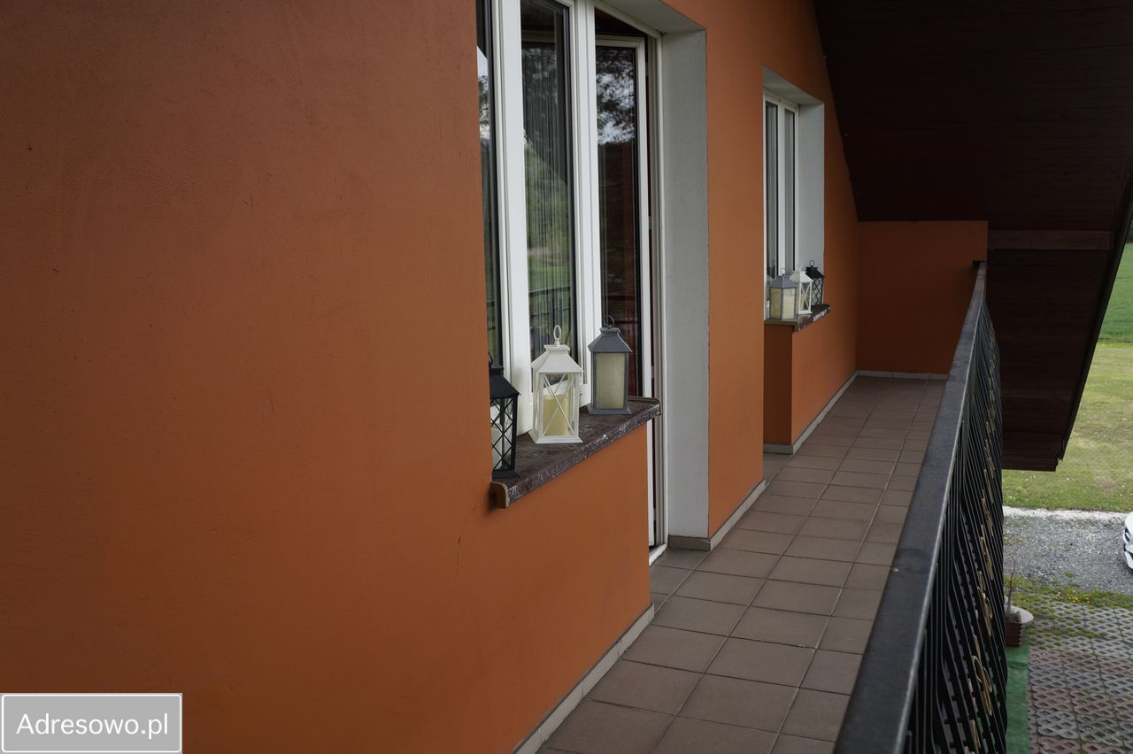 dom wolnostojący, 10 pokoi Cisownica, ul. Ustrońska. Zdjęcie 7