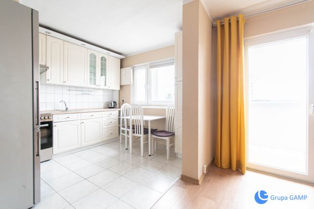 Mieszkanie 4-pokojowe Kraków Mistrzejowice, os. Oświecenia. Zdjęcie 5