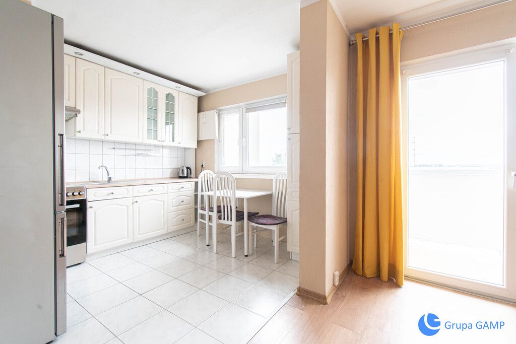 Mieszkanie 4-pokojowe Kraków Mistrzejowice, os. Oświecenia. Zdjęcie 5