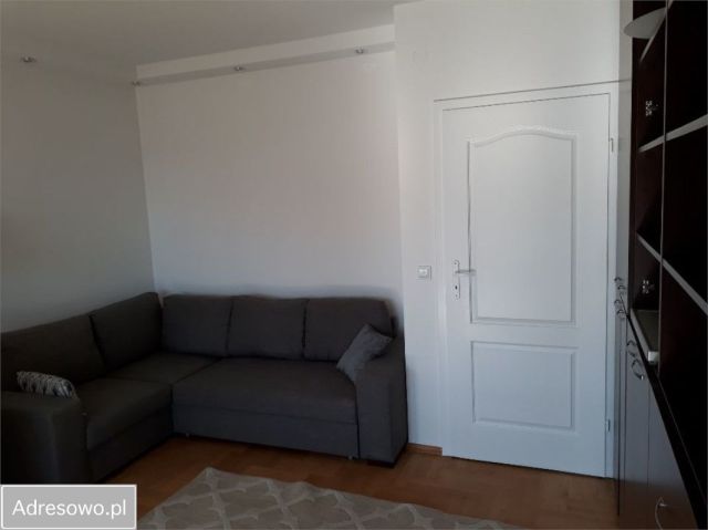 Mieszkanie 3-pokojowe Warszawa Kabaty, ul. Jerzego Zaruby. Zdjęcie 1