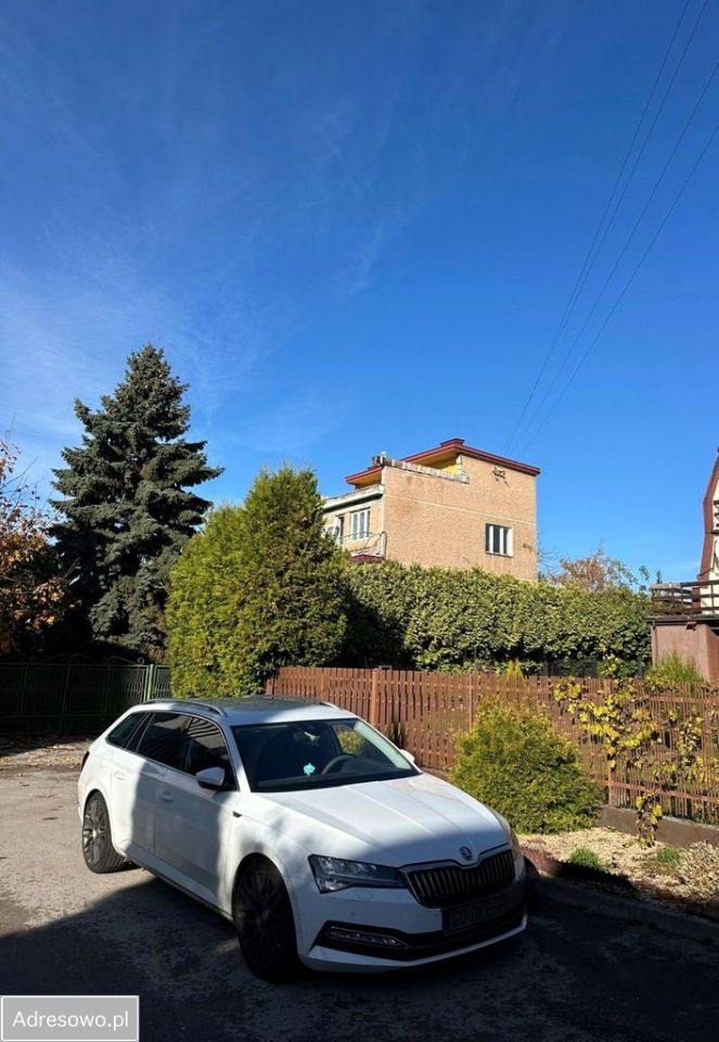 dom wolnostojący, 8 pokoi Busko-Zdrój, ul. Kwiatowa