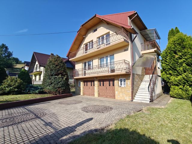 dom wolnostojący, 6 pokoi Przysietnica, Pieniężne. Zdjęcie 1