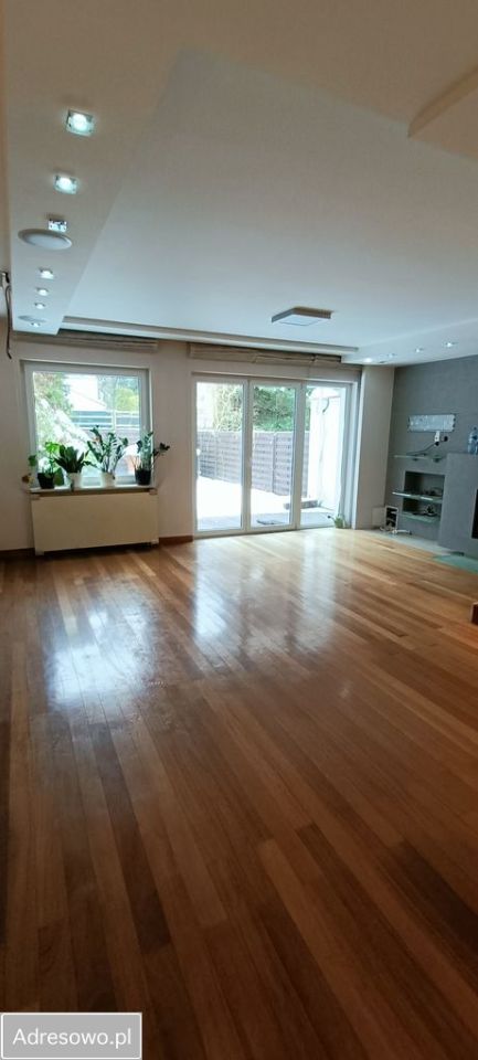 dom szeregowy, 4 pokoje Warszawa Winnica, ul. Poetów. Zdjęcie 1