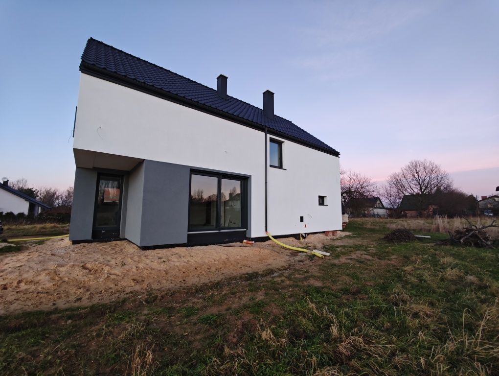 dom wolnostojący Brzeziny-Kolonia. Zdjęcie 2