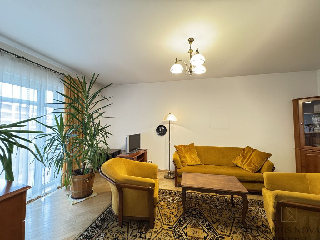 Mieszkanie 3-pokojowe Warszawa Wilanów, al. Wilanowska. Zdjęcie 3