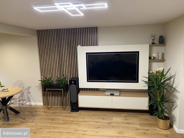 Mieszkanie 4-pokojowe Chełmiec, ul. Szeroka. Zdjęcie 1