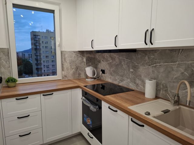 Mieszkanie 2-pokojowe Bielsko-Biała Aleksandrowice, ul. Wadowicka. Zdjęcie 1