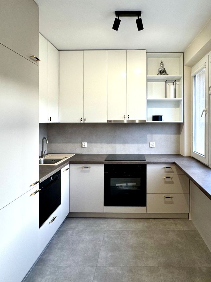 Mieszkanie 3-pokojowe Kielce Sady, ul. Nowowiejska. Zdjęcie 5