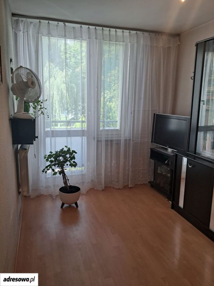 Mieszkanie 3-pokojowe Warszawa Ursynów, ul. Hawajska. Zdjęcie 1