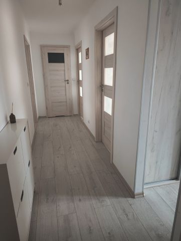 Mieszkanie 3-pokojowe Świdnik Centrum, ul. 3 Maja. Zdjęcie 1