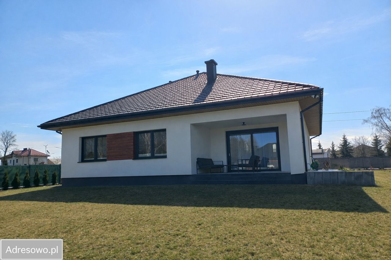 dom wolnostojący, 4 pokoje Miedniewice Topola. Zdjęcie 2