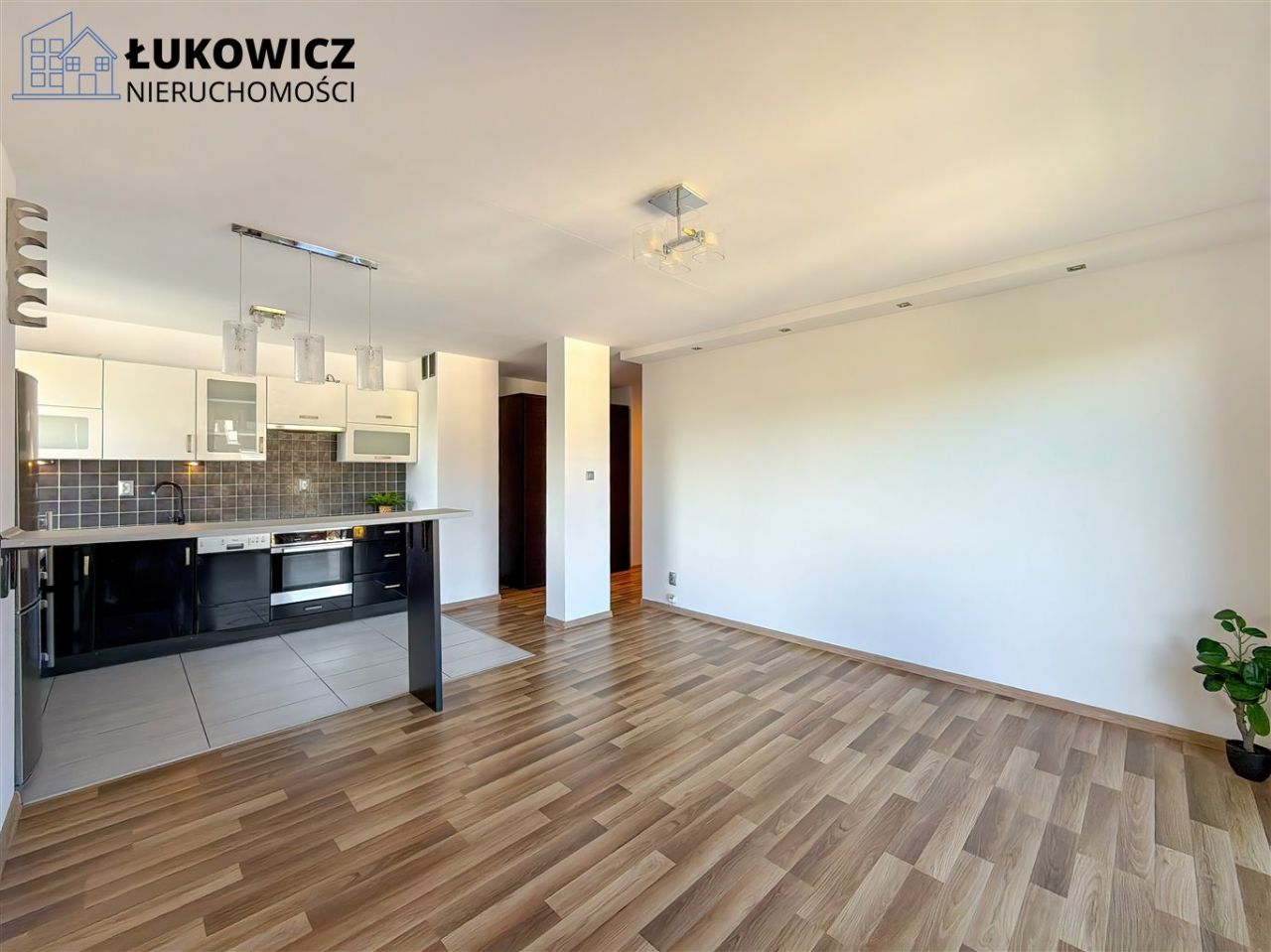 Mieszkanie 2-pokojowe Bielsko-Biała Śródmieście. Zdjęcie 7