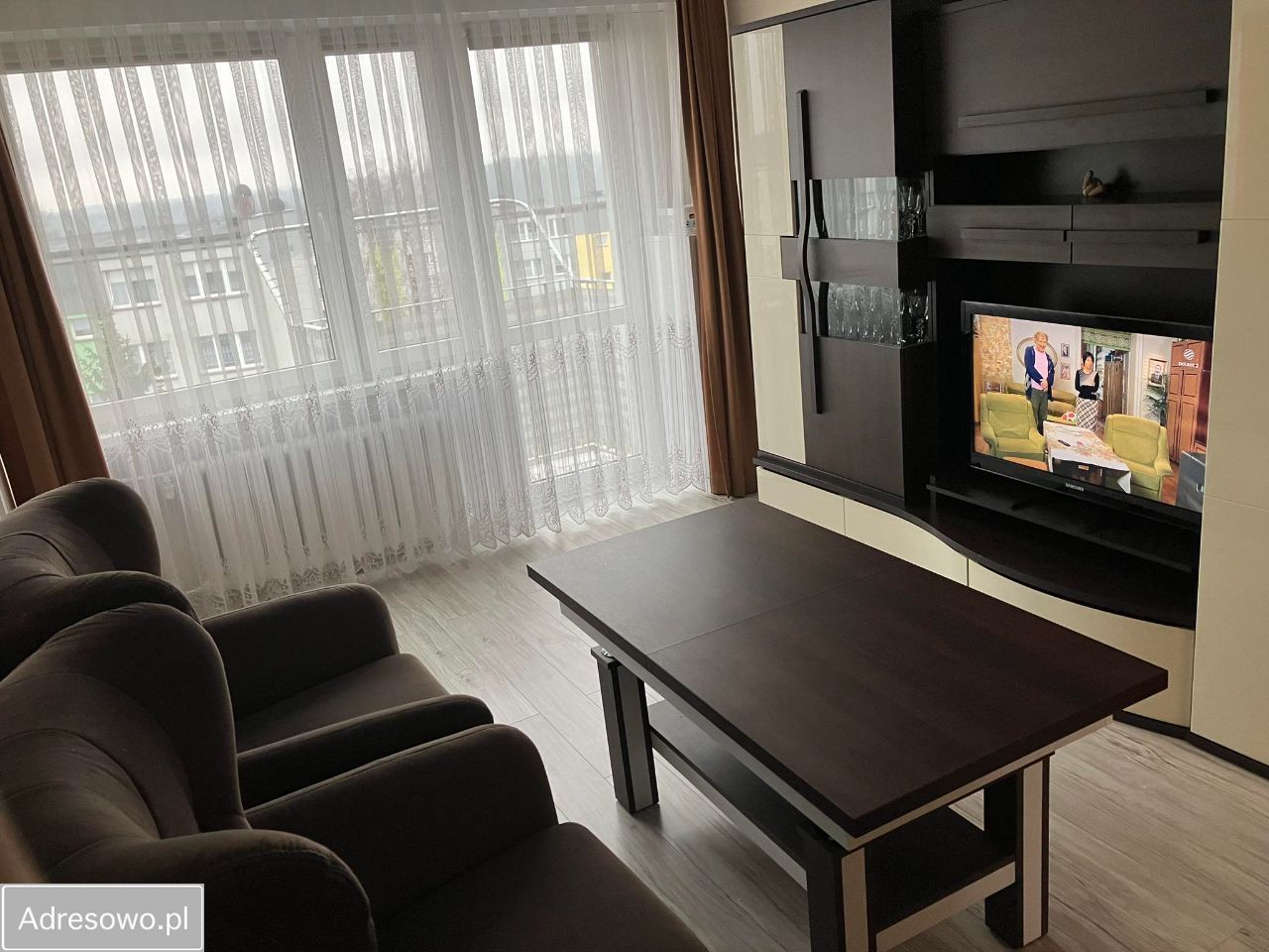 Mieszkanie 4-pokojowe Działoszyn, ul. Józefa Piłsudskiego. Zdjęcie 2