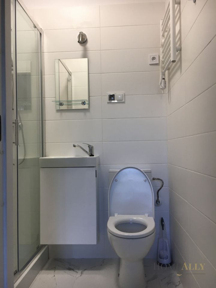 dom wolnostojący, 7 pokoi Łomianki, ul. Żywiczna. Zdjęcie 17