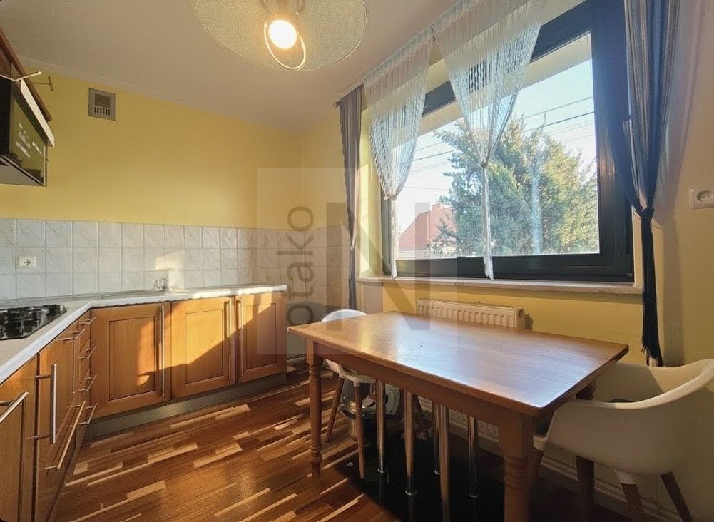 dom wolnostojący, 6 pokoi Częstochowa Stradom. Zdjęcie 16