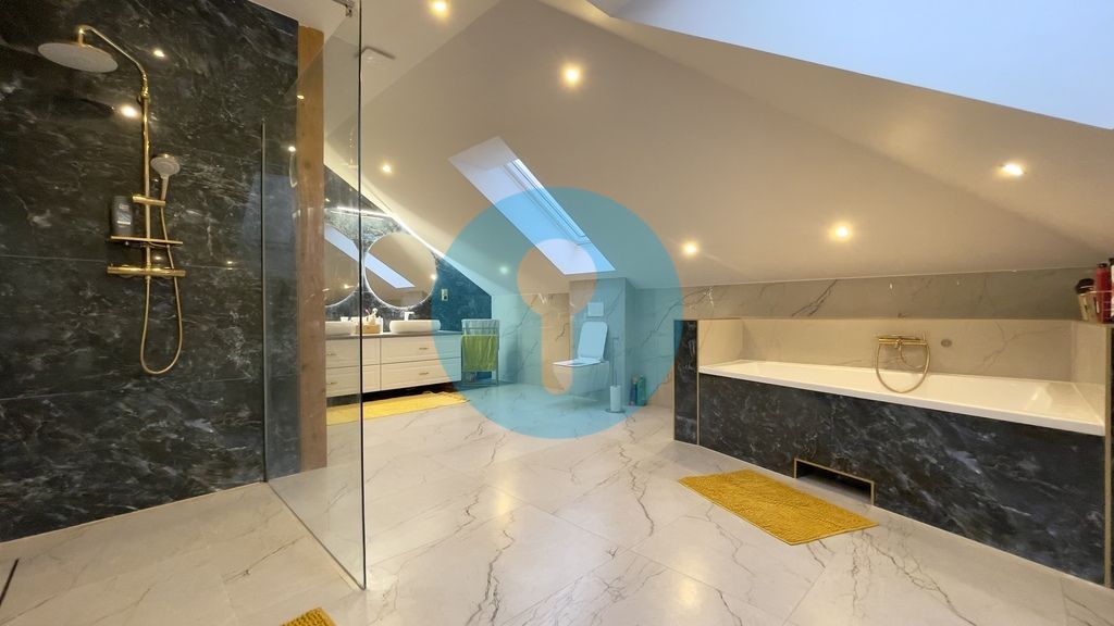 dom wolnostojący, 5 pokoi Brynica. Zdjęcie 17