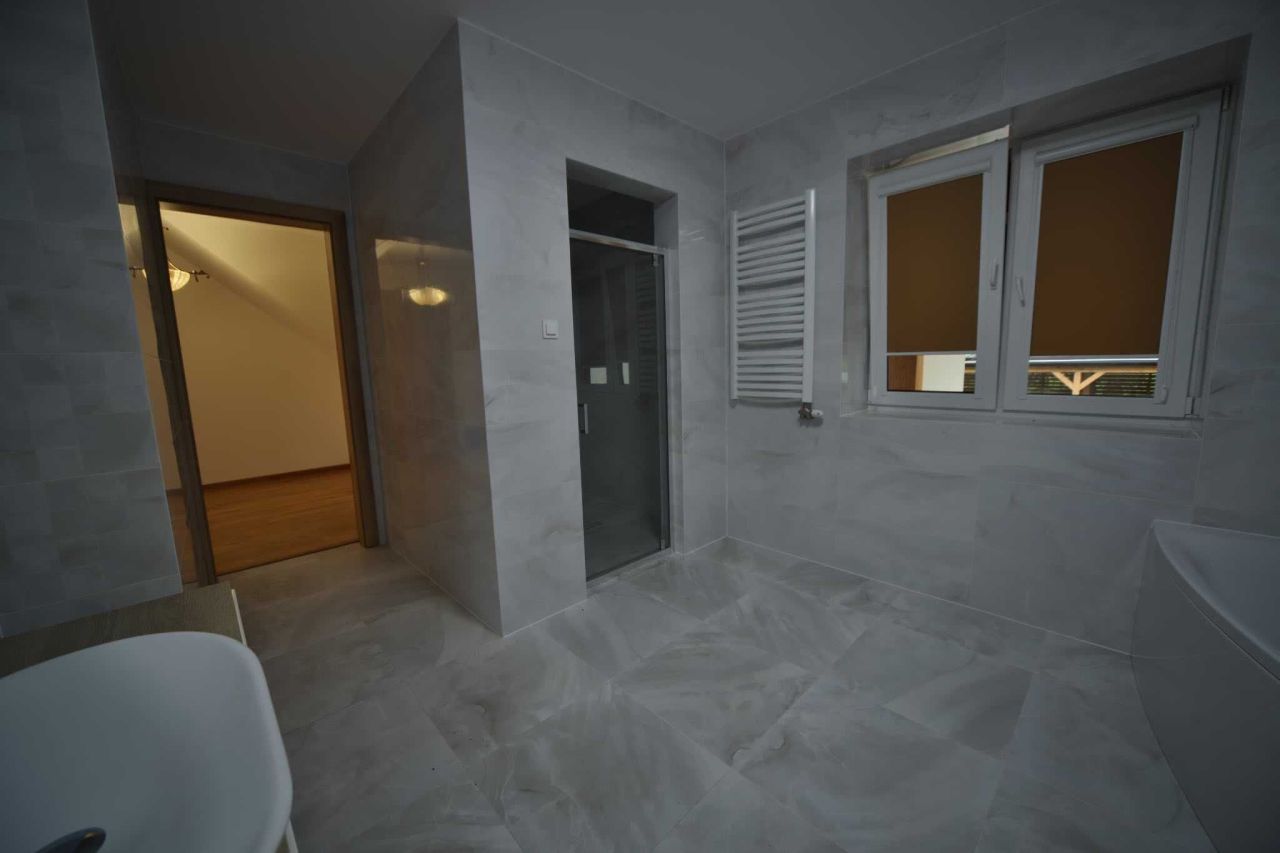 Mieszkanie 3-pokojowe Żołynia. Zdjęcie 7