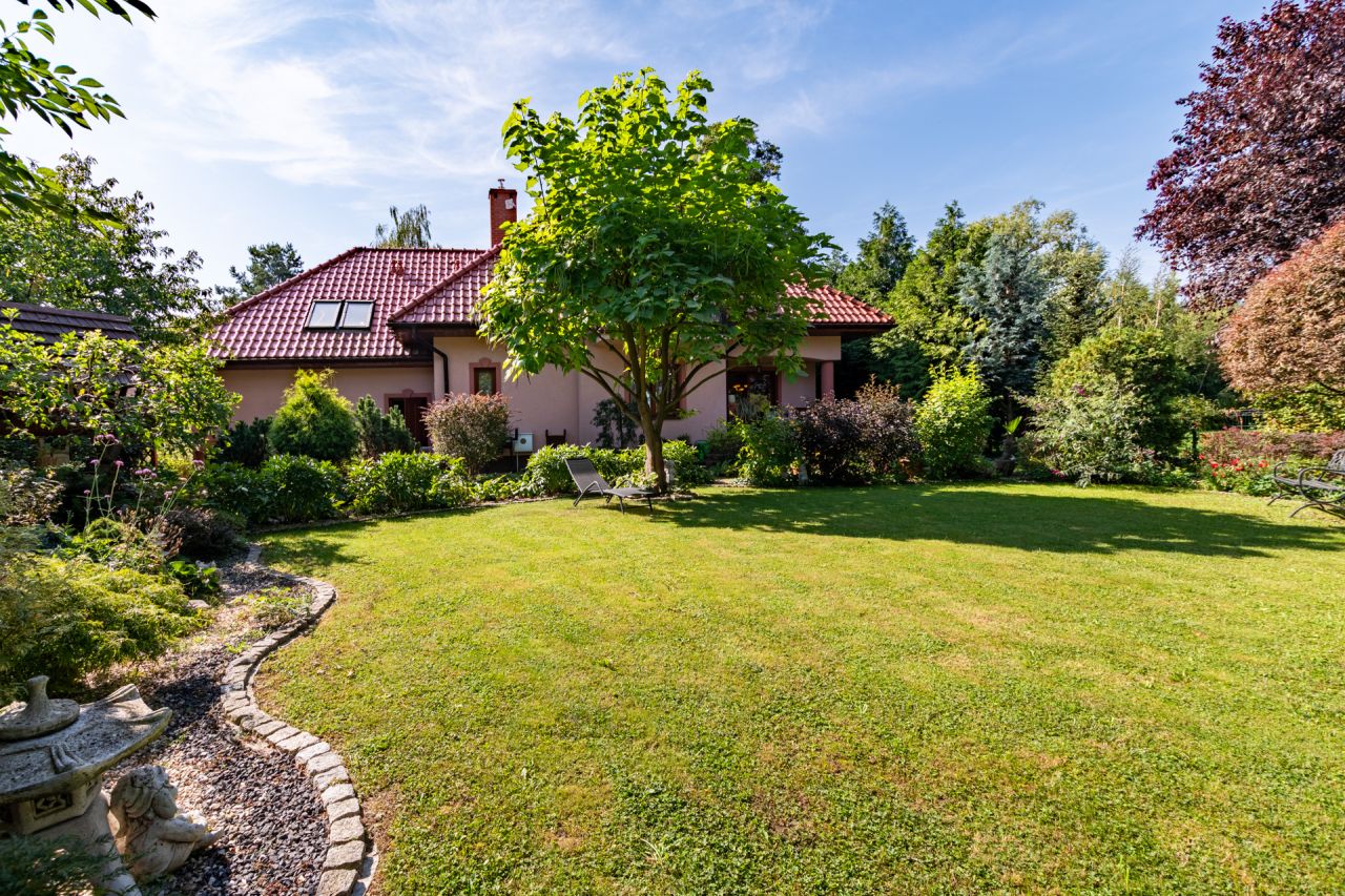 dom wolnostojący, 6 pokoi Rogów Sobócki, ul. Młynarska. Zdjęcie 11