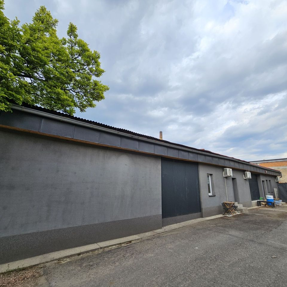 Hala/magazyn Głuchołazy, al. Jana Pawła II