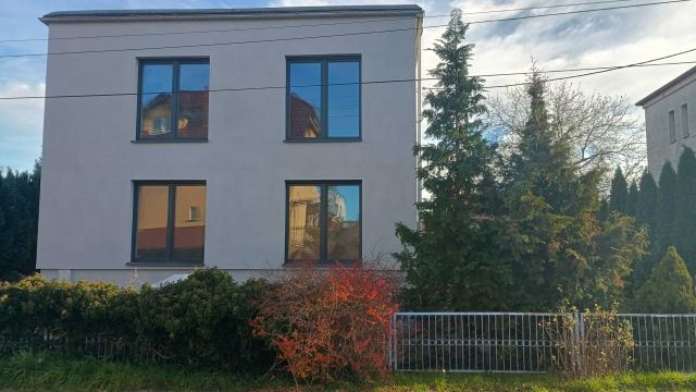 dom wolnostojący, 3 pokoje Żary. Zdjęcie 1