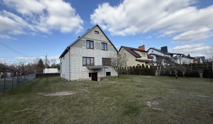 dom wolnostojący, 5 pokoi Krynka