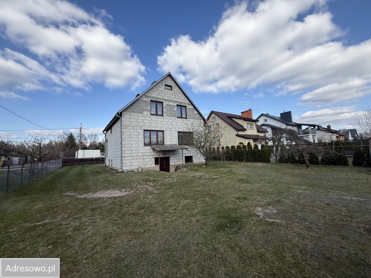 dom wolnostojący, 5 pokoi Krynka. Zdjęcie 1