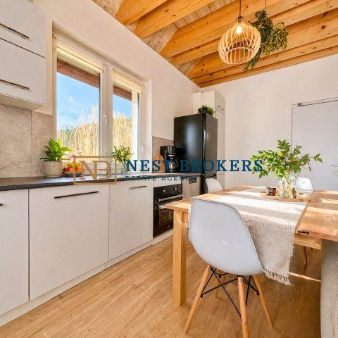 dom wolnostojący, 3 pokoje Stróża. Zdjęcie 4