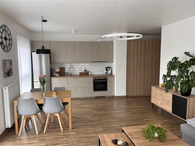 Mieszkanie 3-pokojowe Wrocław Zakrzów, ul. Zatorska. Zdjęcie 1