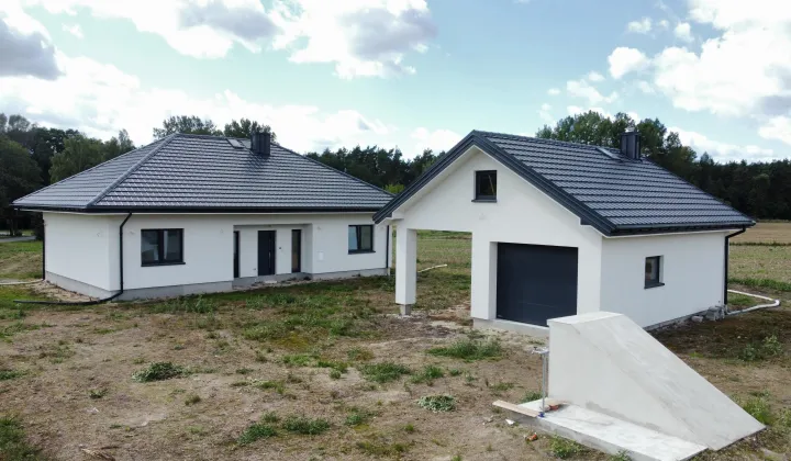 dom wolnostojący, 3 pokoje Wierzchowiska Dolne