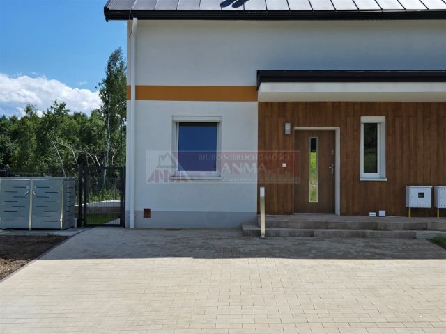 bliźniak, 4 pokoje Dąbrowa Szlachecka. Zdjęcie 1