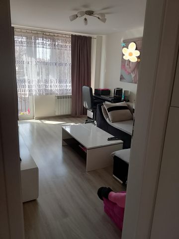 Mieszkanie 3-pokojowe Mława Centrum, ul. Płocka. Zdjęcie 1